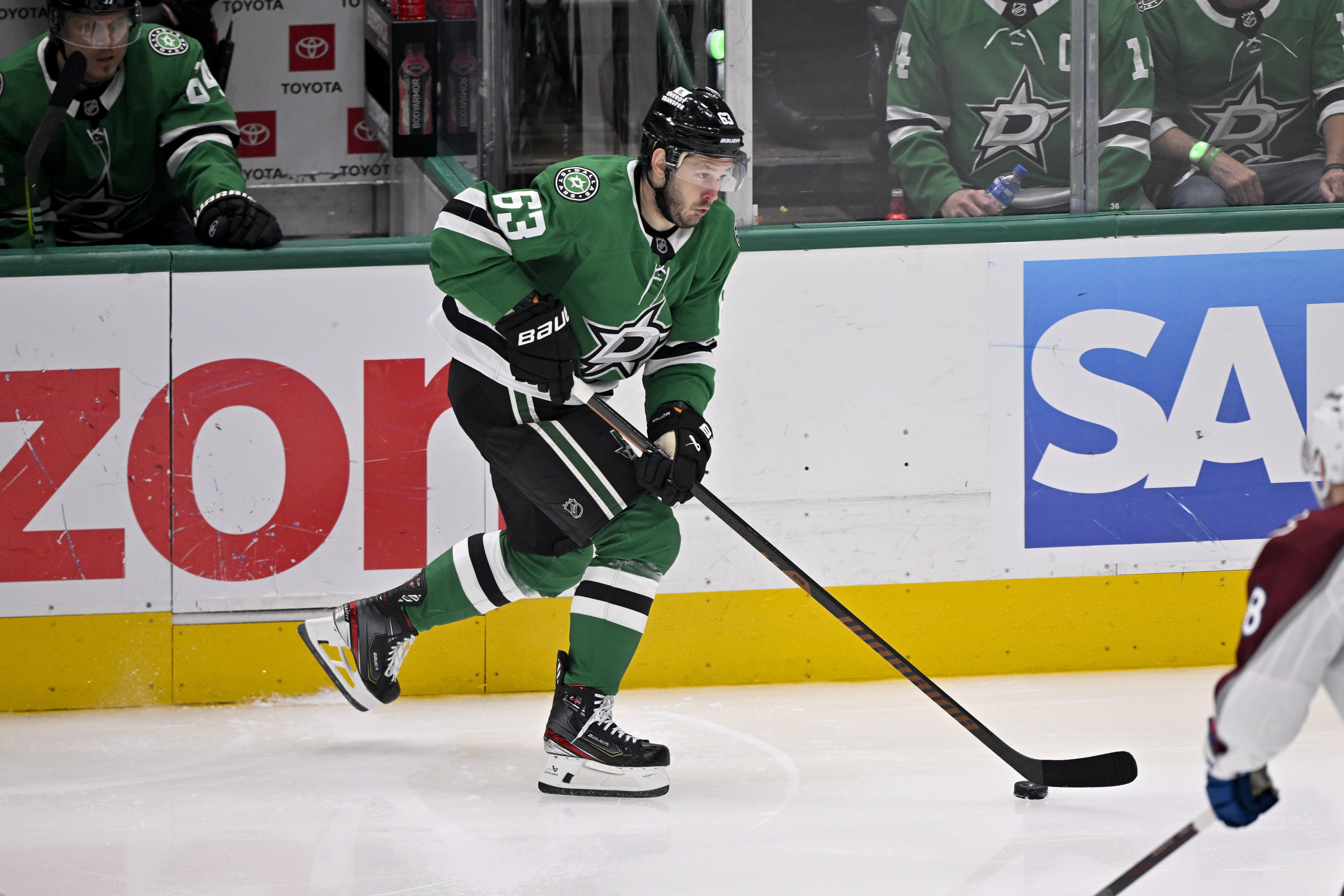 Evgenii Dadonov may have to take a pay cut to remain in Dallas - Source: Imagn